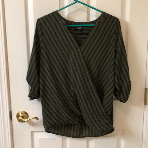 Green Stripe Top - Picture 1 of 3